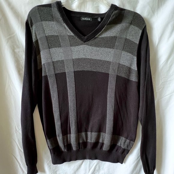 Men's Van Heusen V Neck Sweater, Black and Gray, Abstract Design, Size Large EC - Picture 12 of 12